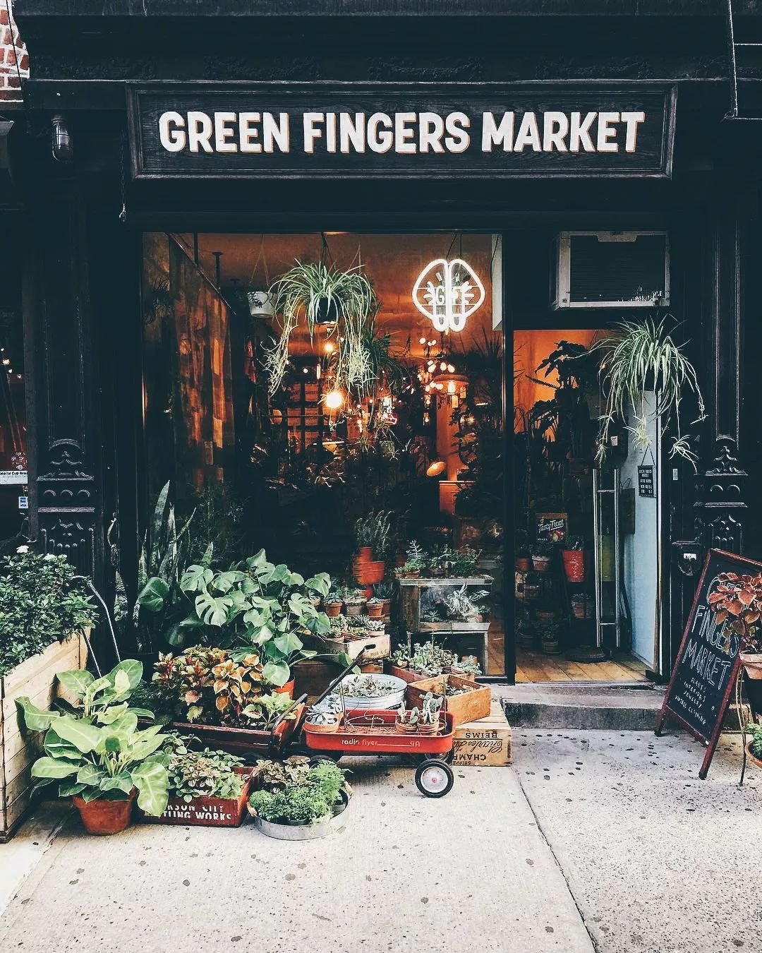 green fingers market