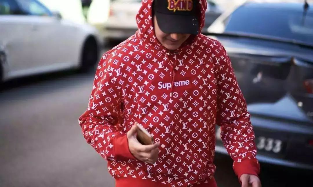 supreme × lv联名帽衫